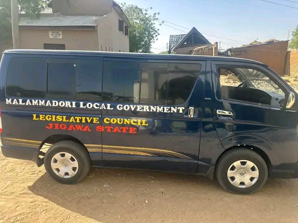 JIGAWA: Local gov’t council refurbishes council bus.