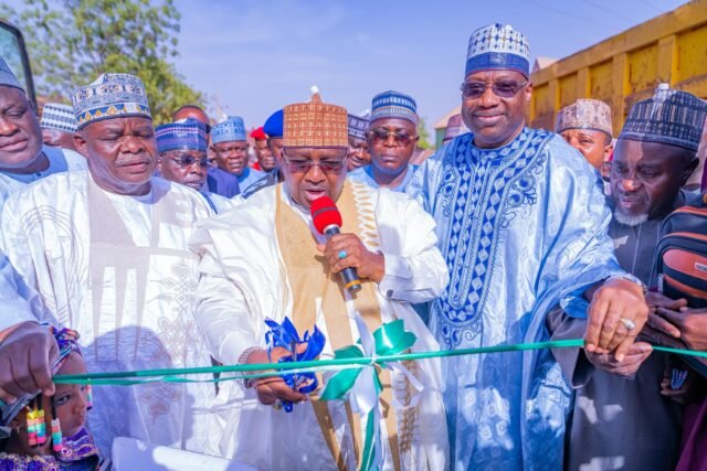 NOTHERN GOVERNOR FLAGS OFF CONSTRUCTION OF 2.9KM ROAD.