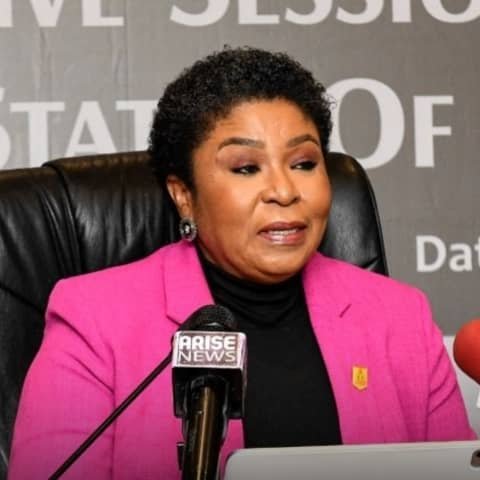 Ban Yi Aiki Na Yadda Ya Dace Ba Inji Shugabar Ma’aikatan Najeriya