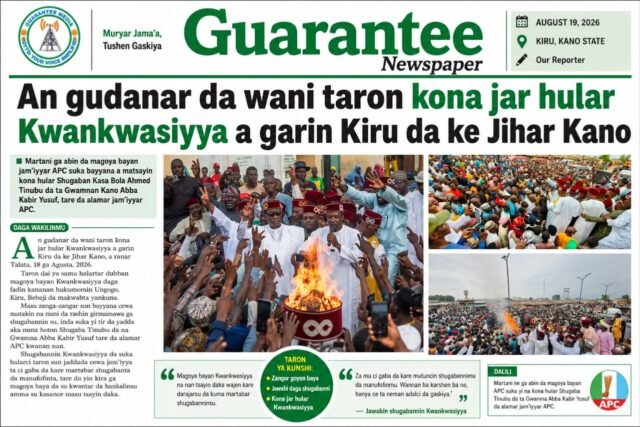 An gudanar da bikin ƙone hular Kwankwasiyya a Kiru ta Jihar Kano.
